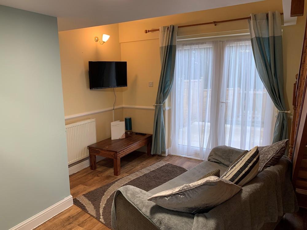 Halfway House Inn Country Lodge Йовіл Екстер'єр фото