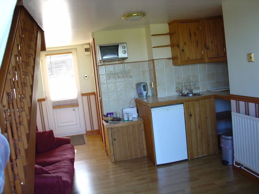 Halfway House Inn Country Lodge Йовіл Екстер'єр фото